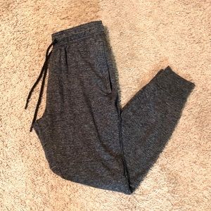 American Eagle AEACTIVE Flex XS Joggers